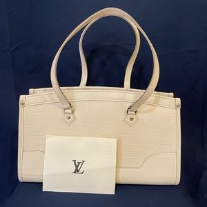 Authentic Louis Vuitton Madeleine Epi PM Ivory